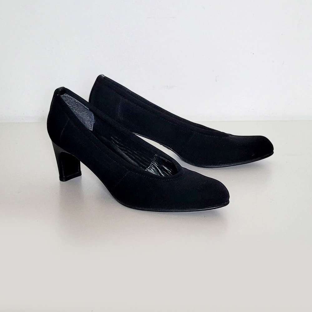 Stuart Weitzman Black Mesh Heels - Size 7